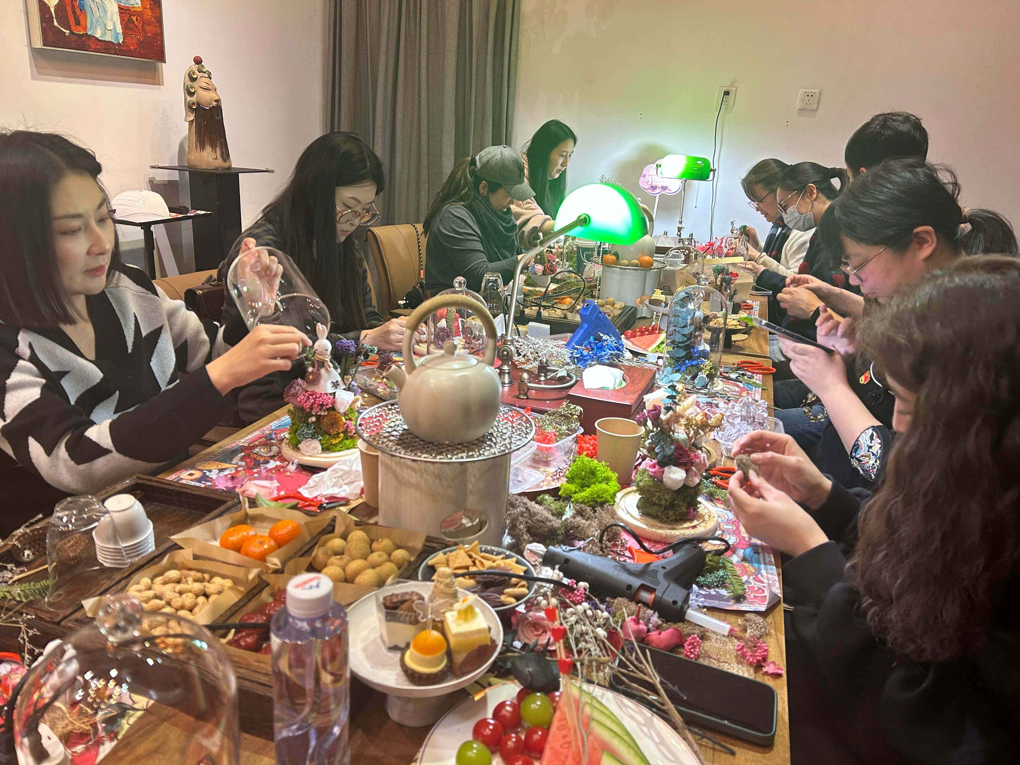 手工制作现场(1).jpg